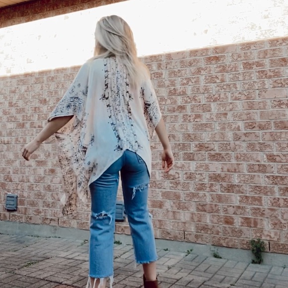 UO KIMONO - Picture 3 of 4